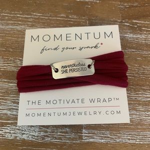 💪🏻 Momentum Bracelet Nevertheless She Persisted - Deep Red